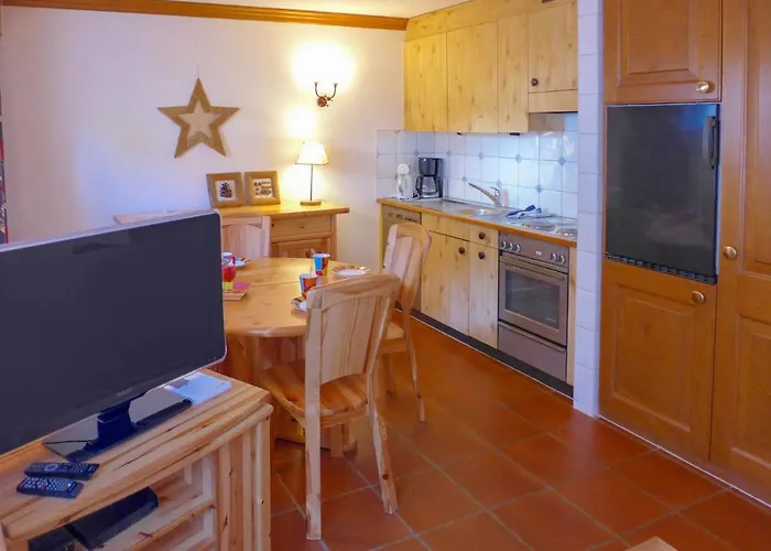 Christina Apt- 305 By Interhome Crans-Montana